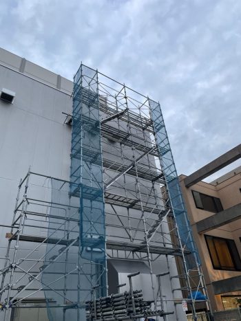 大阪府堺市 ダクト設備足場組立工事